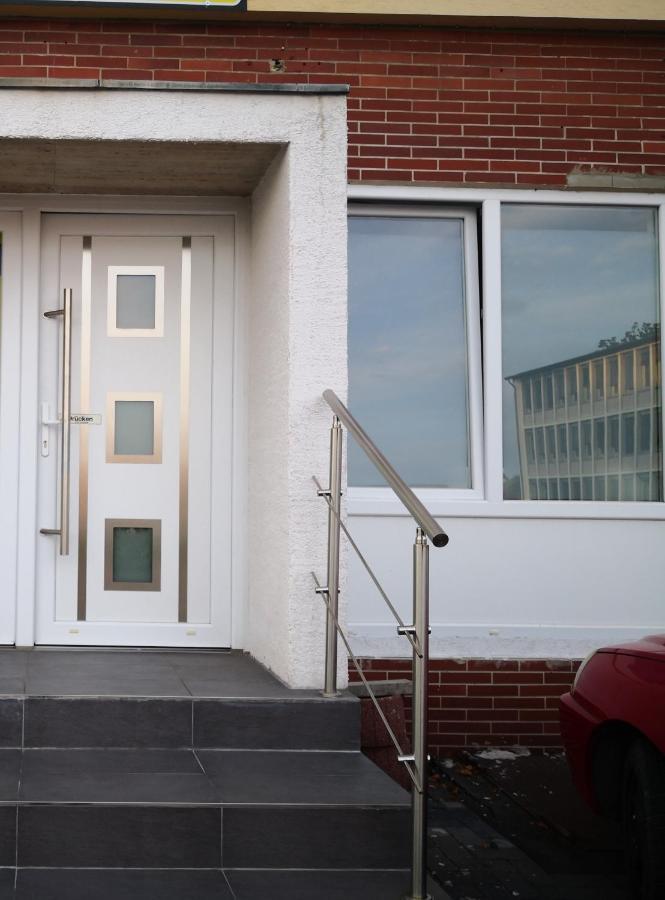 Warburg, Fewo "Sweet Home" 2,5 Zi- Eg-Separater Eingang - Parkplatz - Terasse- Komfortabel,Renoviert Exteriér fotografie