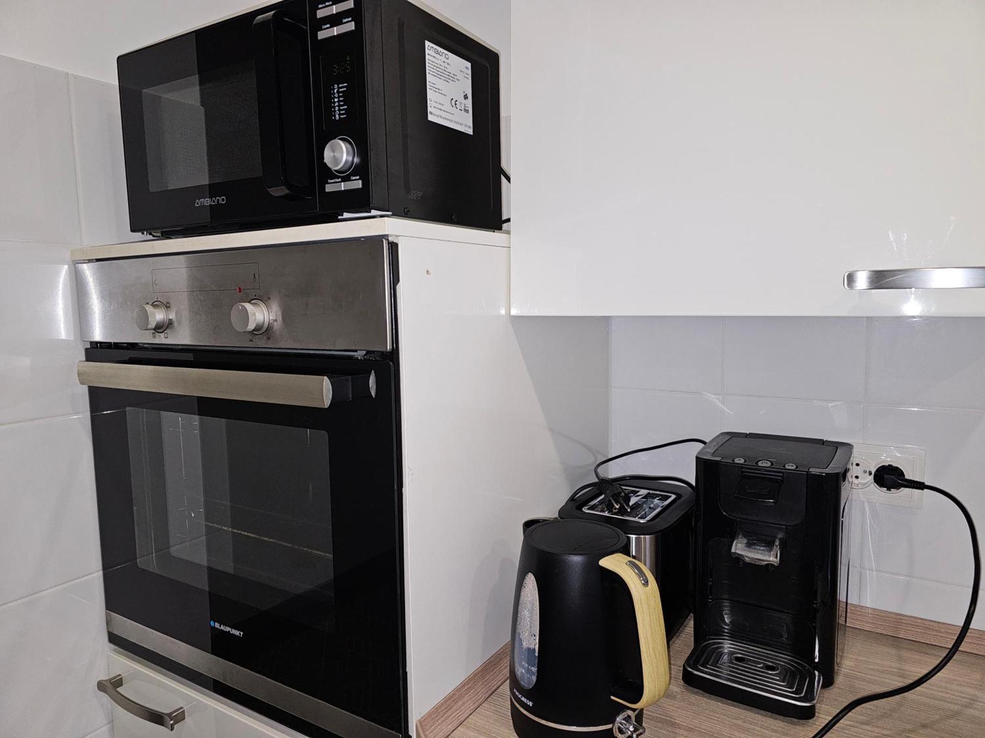 Warburg, Fewo "Sweet Home" 2,5 Zi- Eg-Separater Eingang - Parkplatz - Terasse- Komfortabel,Renoviert Exteriér fotografie